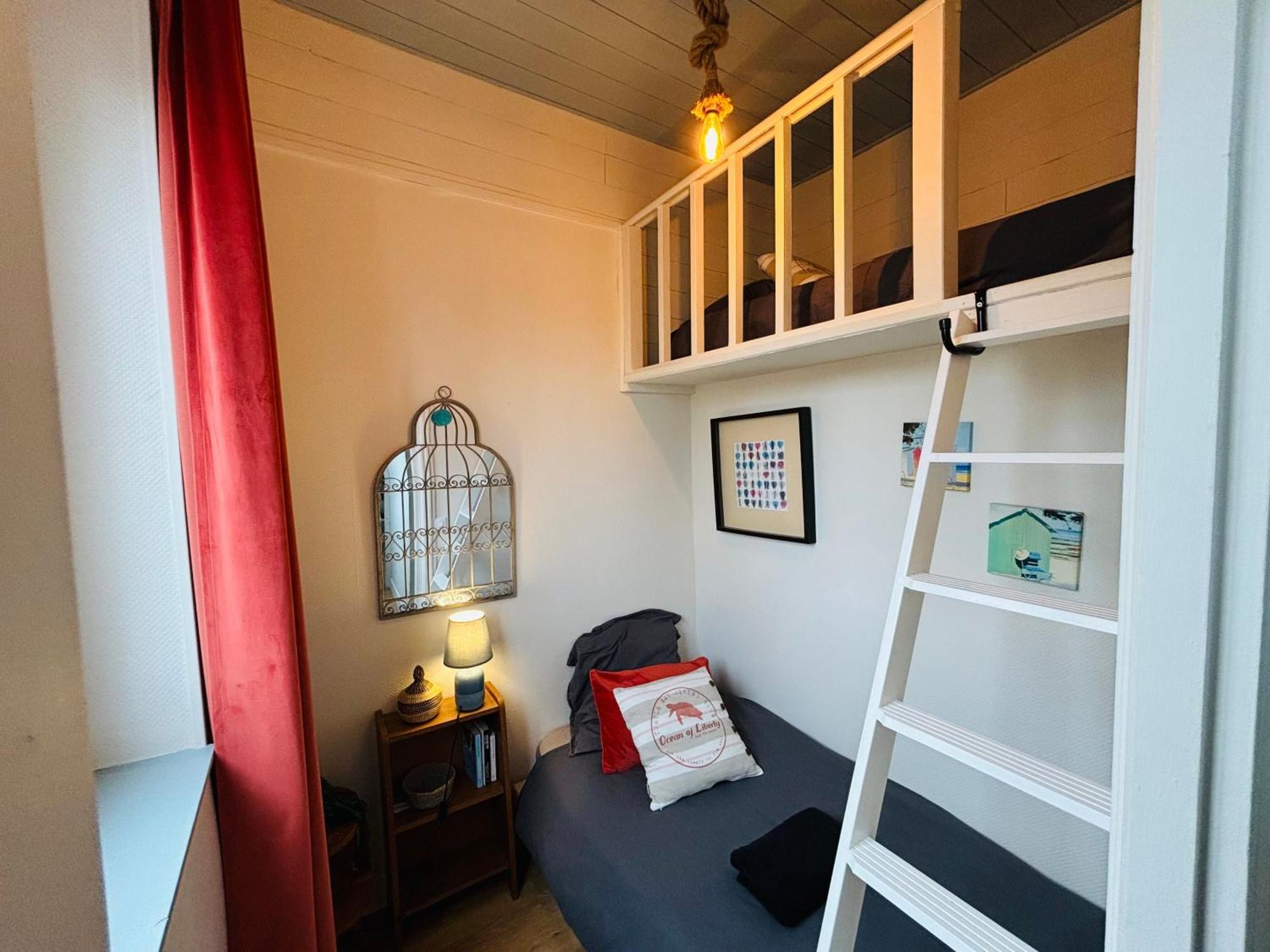 Jolie Cottage Idealement Situee Онфльор Екстериор снимка
